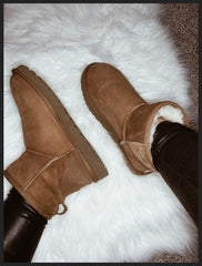 2022 Waterproof built-in plush mini boots
