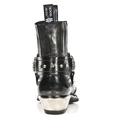New Men's Ankle Boots With Embroidered Chunky Heel