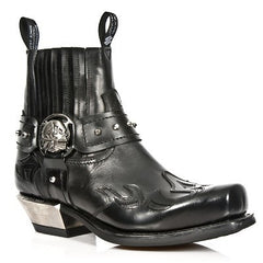 New Men's Ankle Boots With Embroidered Chunky Heel