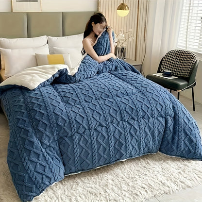Luxurious Taffeta Comforter – Soft, Thick & Warm All-Season Bedding, Machine Washable Comforter for Bedroom, Guest Room & Hotel Use